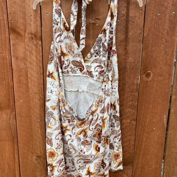 Self Esteem Floral Halter Top - Picture 6 of 10